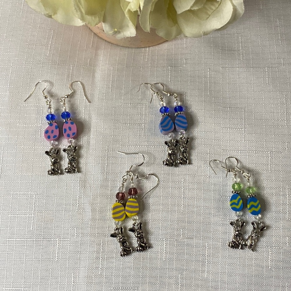 Handcrafted Easter Egg w/Bunny Earrings